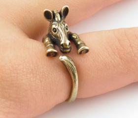 Zebra Animal Wrap Riing - Gold 